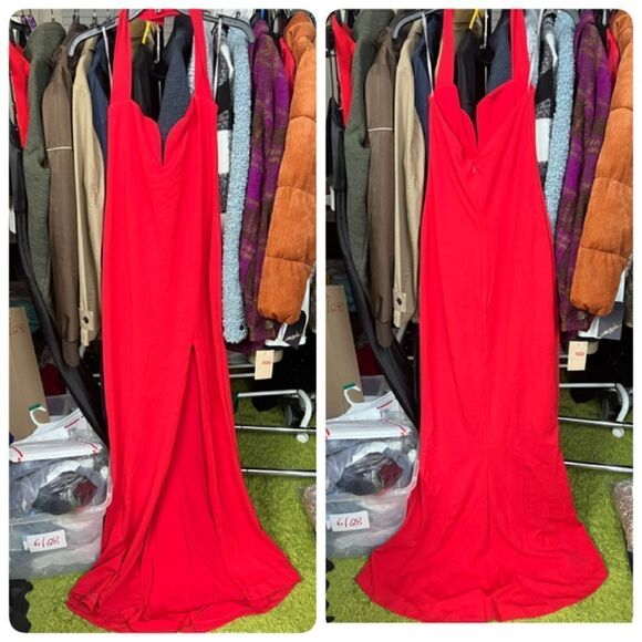 Nookie Madonna Halter Black-Tie Formal Gown Large in Cherry Red - Picture 2 of 7